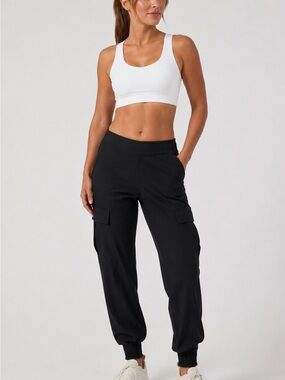 Athleta Chelsea Utility Jogger Pants Size 8 Black Cargo Stretch Travel Hiking